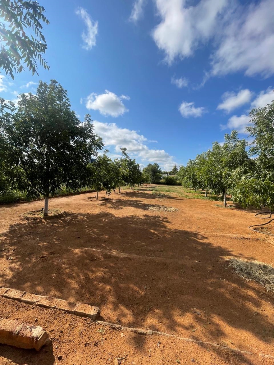 4 Bedroom Property for Sale in Christiana North West